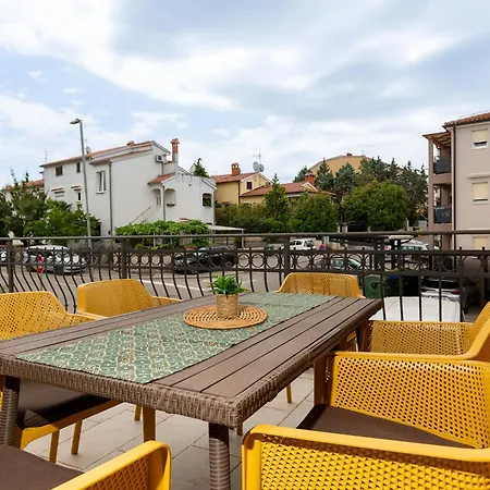 Mare Apartment